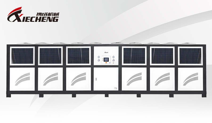 винтовой чиллер с воздушным охлаждением