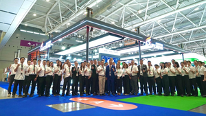 CHINAPLAS 2025 (2)_815_458.jpg